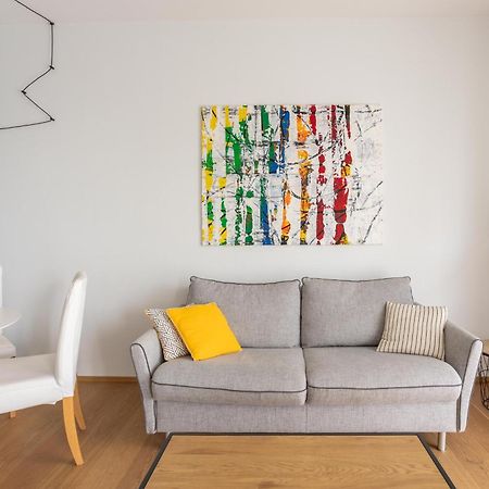 Suite 51 Appartamento Con Terrazzo A 50 Mt Dal Lago - Private Parking (Adults Only) アローナ エクステリア 写真