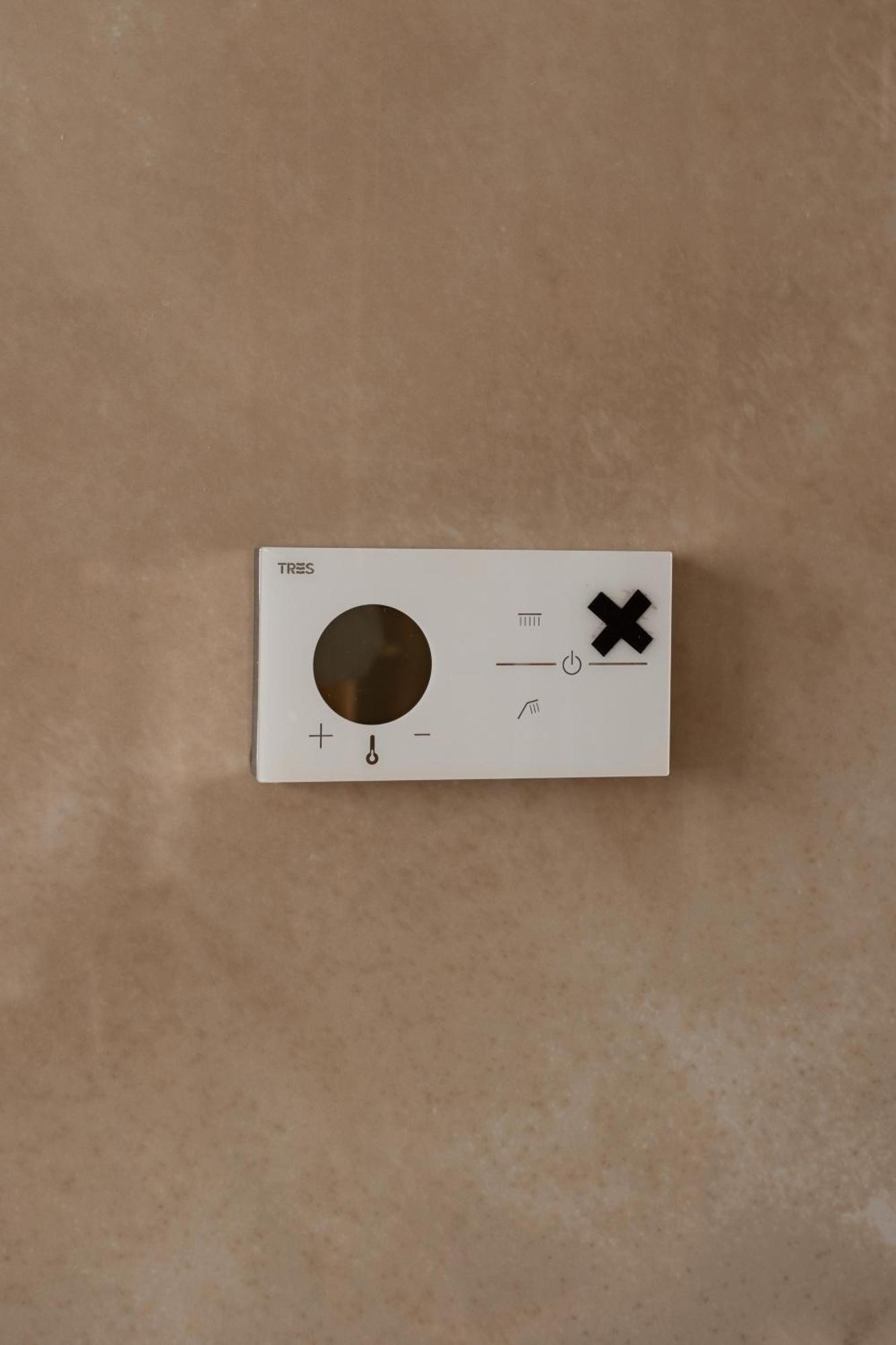 Suite 51 Appartamento Con Terrazzo A 50 Mt Dal Lago - Private Parking (Adults Only) アローナ エクステリア 写真